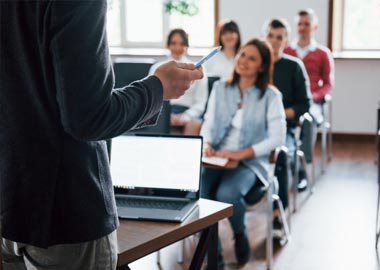 	Cursos de formaci&oacute;n t&eacute;cnica